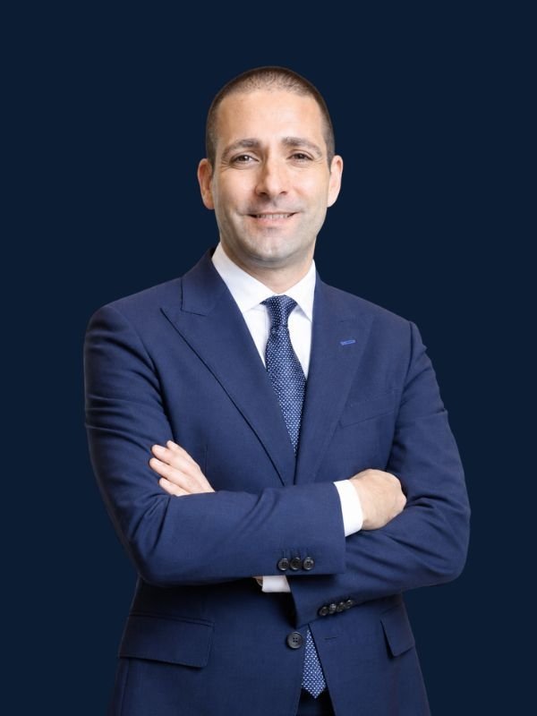 Watch a short video introduction from Adam Goldman, franchise consultant and E-2 visa advisor