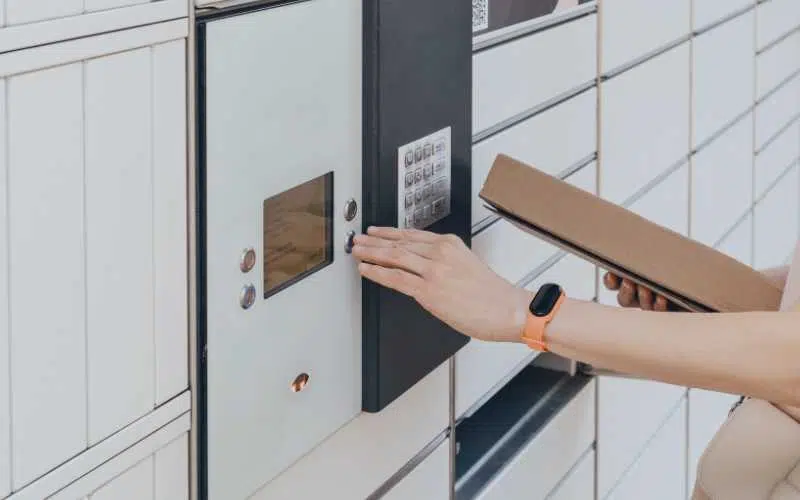 Franchises under 10k (Smart Locker) | FranchiseCoach